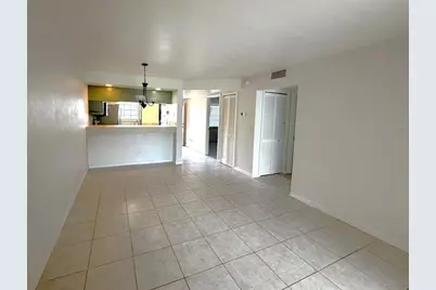 3128 Sir Hamilton Circle #4, Titusville, FL 32780 - Photo 4