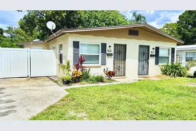 4615 Edgewater Drive, Orlando, FL 32804 - Photo 1