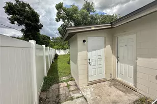 4615 Edgewater Dr, Orlando, FL 32804 - Photo 8