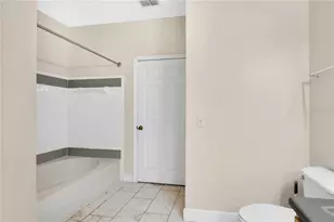 6412 Queens Borough Ave, Orlando, FL 32835 - Photo 20