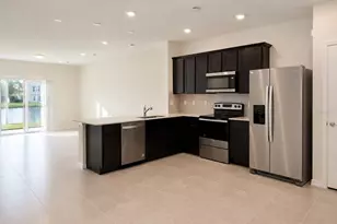 4576 Sparkling Shell Ave, Kissimmee, FL 34746 - Photo 2