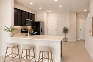 4576 Sparkling Shell Ave, Kissimmee, FL 34746 - Photo 10