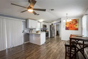 519 Center Crest Blvd, Davenport, FL 33837 - Photo 4