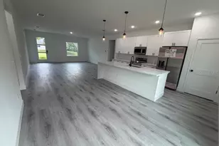 7980 N Pitcairn Way, Citrus Springs, FL 34434 - Photo 4