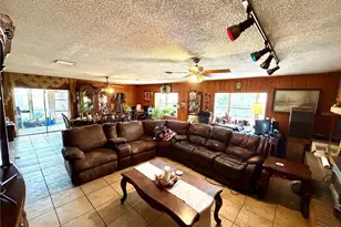 5832 Elon Dr, Orlando, FL 32808 - Photo 16
