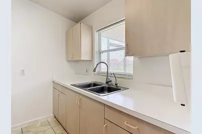 111 Bianca Court, Kissimmee, FL 34758 - Photo 8