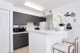 2209 Antigua Pl, Kissimmee, FL 34741 - Photo 4