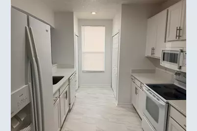 642 Captiva Circle #642, Kissimmee, FL 34741 - Photo 2