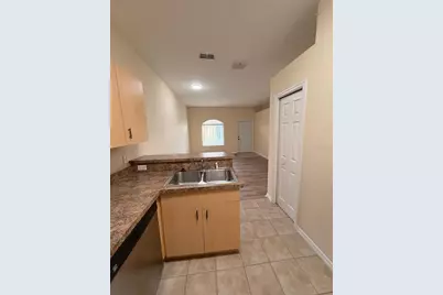 305 Port Pleasant Drive, Poinciana, FL 34759 - Photo 8