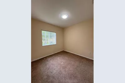 305 Port Pleasant Drive, Poinciana, FL 34759 - Photo 10