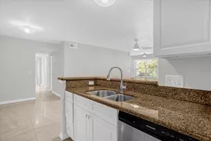 5132 Conroy Rd, Orlando, FL 32811 - Photo 6