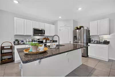 3995 Mekong Court, Saint Cloud, FL 34772 - Photo 8