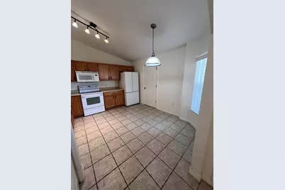 3364 Celena Circle, Saint Cloud, FL 34772 - Photo 4