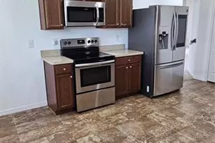 240 Solis Dr, Winter Haven, FL 33880 - Photo 6