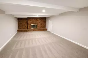 910 W 8th St, Lakeland, FL 33805 - Photo 8