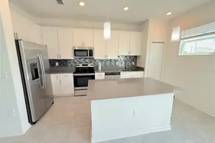 7509 Stone Crk Trl, Kissimmee, FL 34747 - Photo 4
