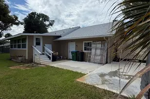 207 E Halifax Ave, Oak Hill, FL 32759 - Photo 40
