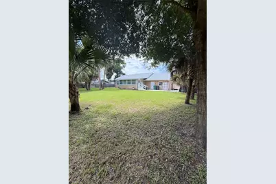 207 E Halifax Avenue, Oak Hill, FL 32759 - Photo 46