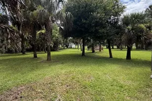 207 E Halifax Ave, Oak Hill, FL 32759 - Photo 44
