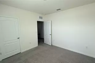 2046 Walnut Crk Dr, Kissimmee, FL 34744 - Photo 34