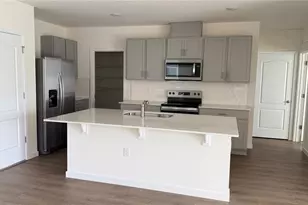 2046 Walnut Crk Dr, Kissimmee, FL 34744 - Photo 6