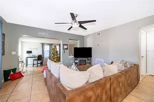 944 Halstead St, Deltona, FL 32725 - Photo 14