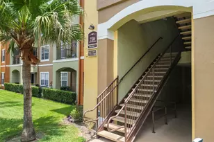 738 Crest Pines Dr, Orlando, FL 32828 - Photo 2