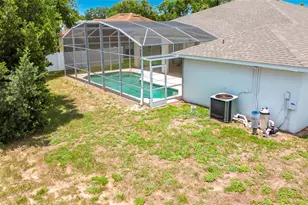 957 Via Bianca Dr, Davenport, FL 33896 - Photo 2