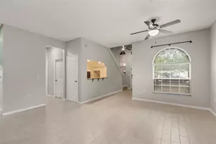 123 Bluff Pass Dr, Eustis, FL 32726 - Photo 4