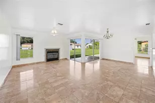 714 Tournament Ln, Kissimmee, FL 34759 - Photo 4