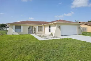 714 Tournament Ln, Kissimmee, FL 34759 - Photo 2