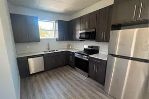 1043 N New York Ave, Lakeland, FL 33805 - Photo 2