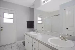 928 Loma Bonita Dr, Davenport, FL 33837 - Photo 32