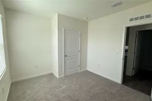 2066 Walnut Crk Dr, Kissimmee, FL 34744 - Photo 34