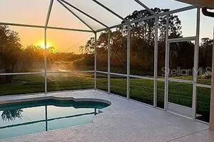 7462 Featherstone Blvd, Sarasota, FL 34238 - Photo 4