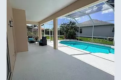 7462 Featherstone Boulevard, Sarasota, FL 34238 - Photo 8
