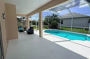7462 Featherstone Blvd, Sarasota, FL 34238 - Photo 8