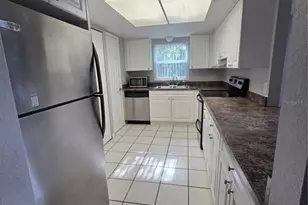 9900 Sweepstakes Ln, Orlando, FL 32837 - Photo 4