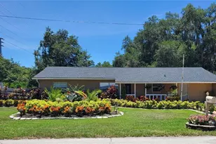 916 Vermont Ave, Saint Cloud, FL 34769 - Photo 1
