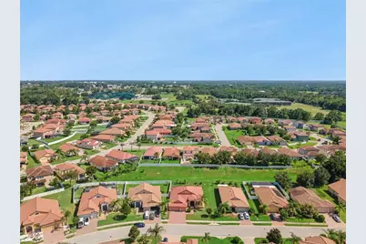 3943 Sunset Lake Drive, Lakeland, FL 33810 - Photo 38