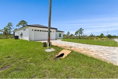 7435 Casilla Street, Sebring, FL 33872 - Photo 2