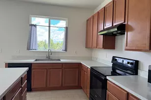 709 Sarner Pass Wy., Winter Haven, FL 33881 - Photo 2