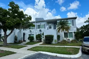 4140 Dolphin Dr, Tampa, FL 33617 - Photo 34