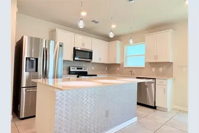 2012 Cross Prairie Parkway, Kissimmee, FL 34744 - Photo 10