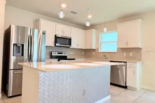 2012 Cross Prairie Pkwy, Kissimmee, FL 34744 - Photo 10