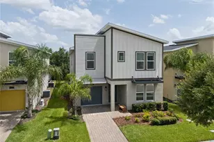 8933 Cabot Cliffs Dr, Davenport, FL 33896 - Photo 2