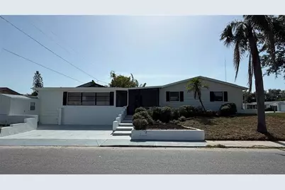 3708 Holiday Lake Drive, Holiday, FL 34691 - Photo 4