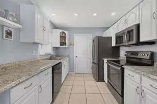 708 Wedge Ln, Poinciana, FL 34759 - Photo 10