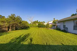 708 Wedge Ln, Poinciana, FL 34759 - Photo 16