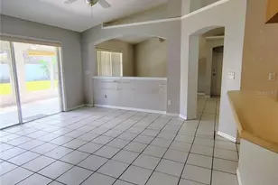 3248 Sawgrass Creek Cir, Saint Cloud, FL 34772 - Photo 6